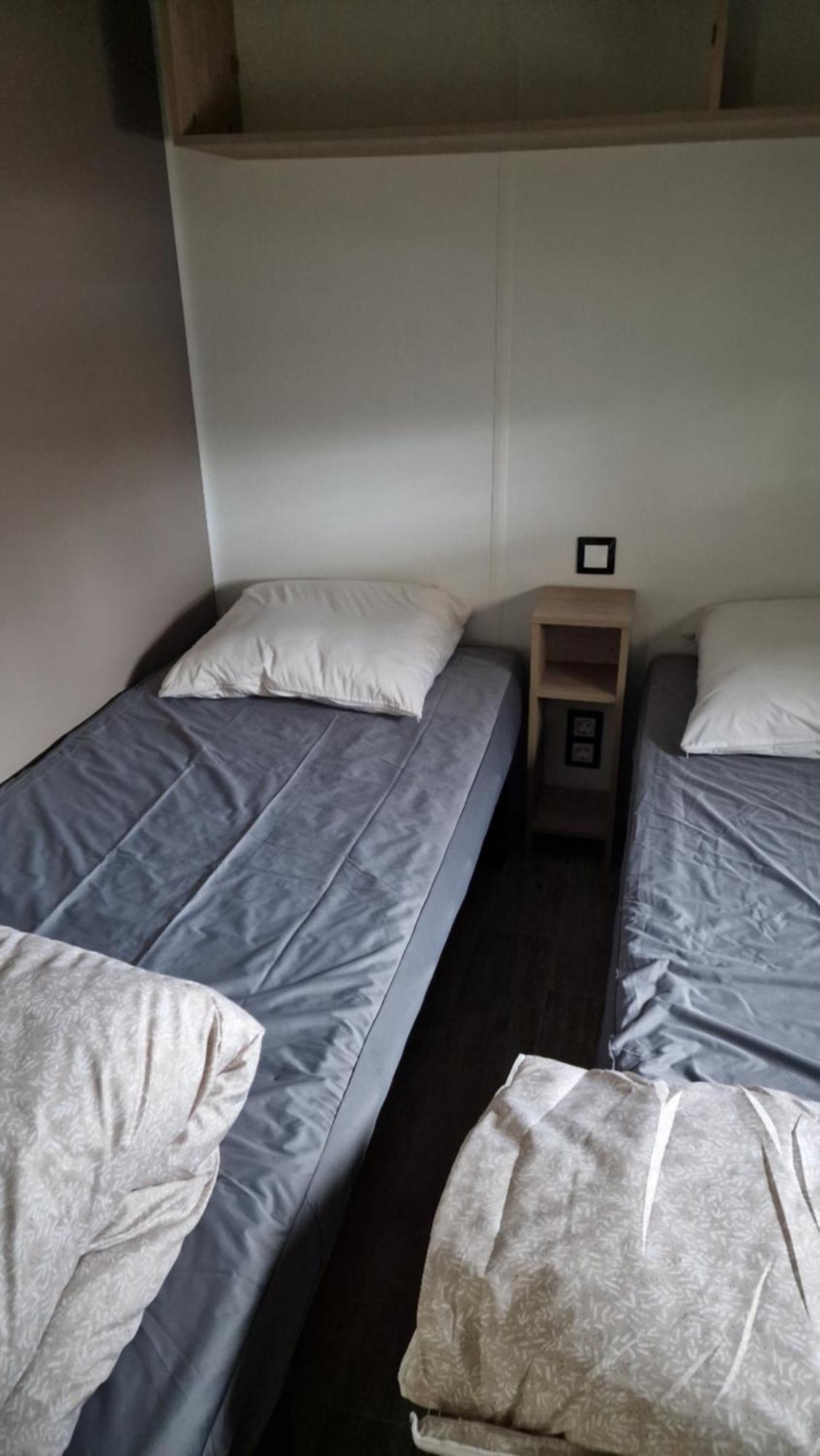 Mobilhome Clim Tele La Falaise 4 Etoiles Narbonne Exteriér fotografie